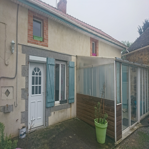 Offres de vente Maison de village Lathus-Saint-Rémy 86390