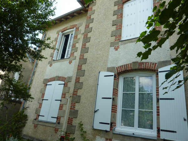 Offres de vente Maison de village La Trimouille 86290