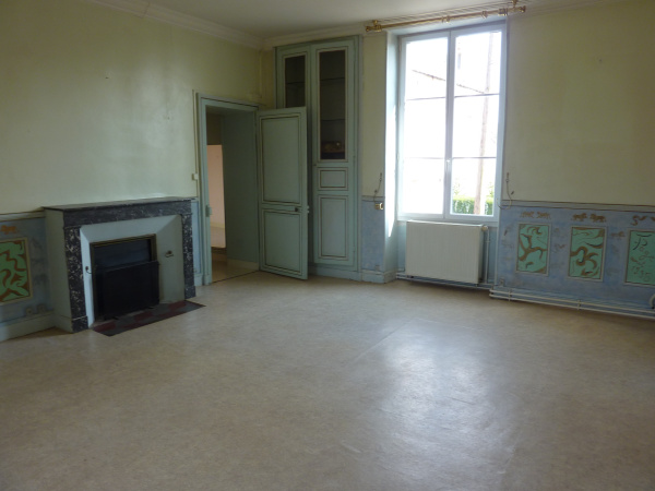 Offres de location Appartement Montmorillon 86500